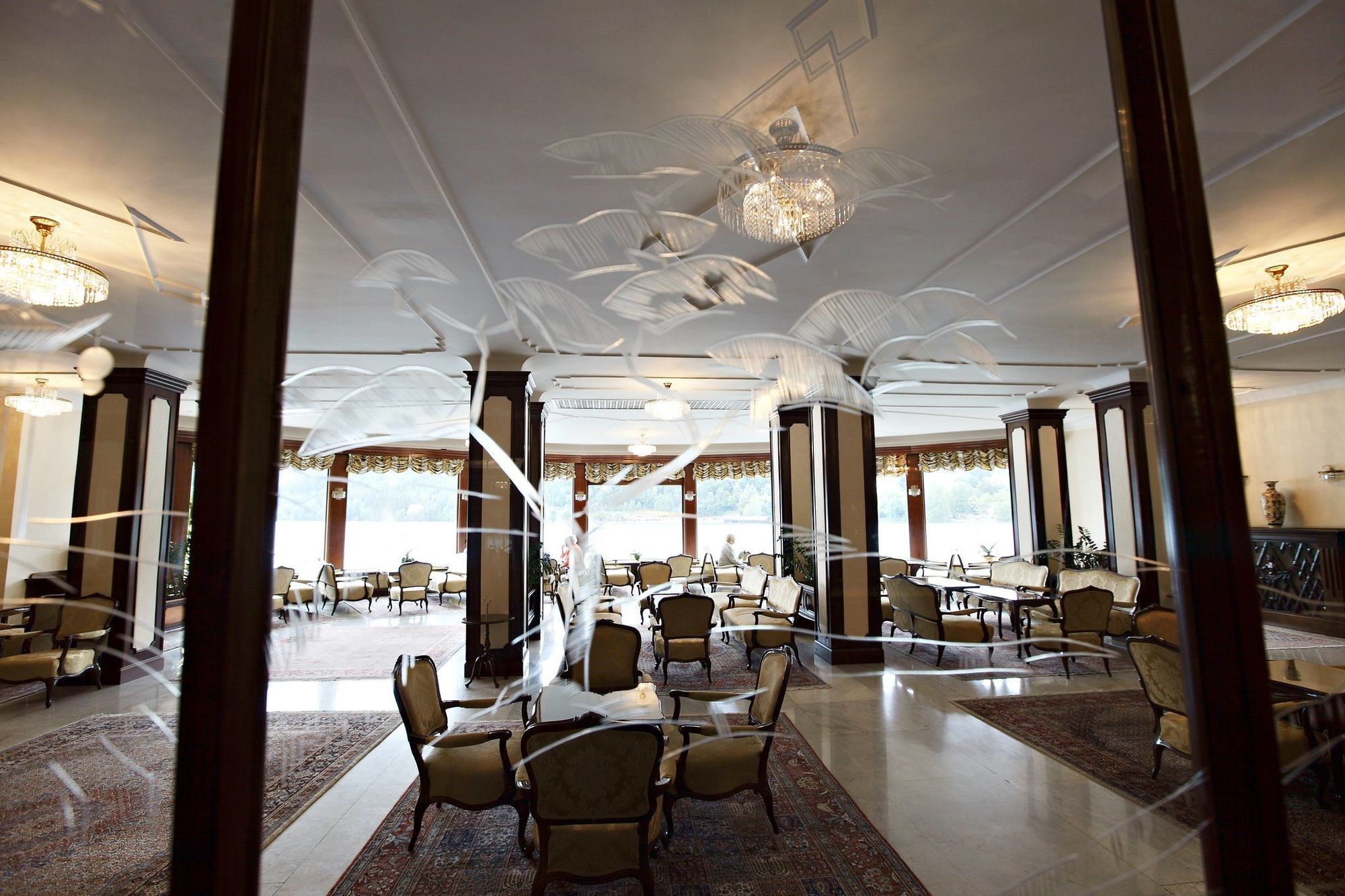 แกรนด์ โฮเต็ล ท็อปลิเช - สมอลล์ ลักชัวรี โฮเต็ล ออฟ เดอะ เวิลด์ Hotel เบลด ร้านอาหาร รูปภาพ The lobby